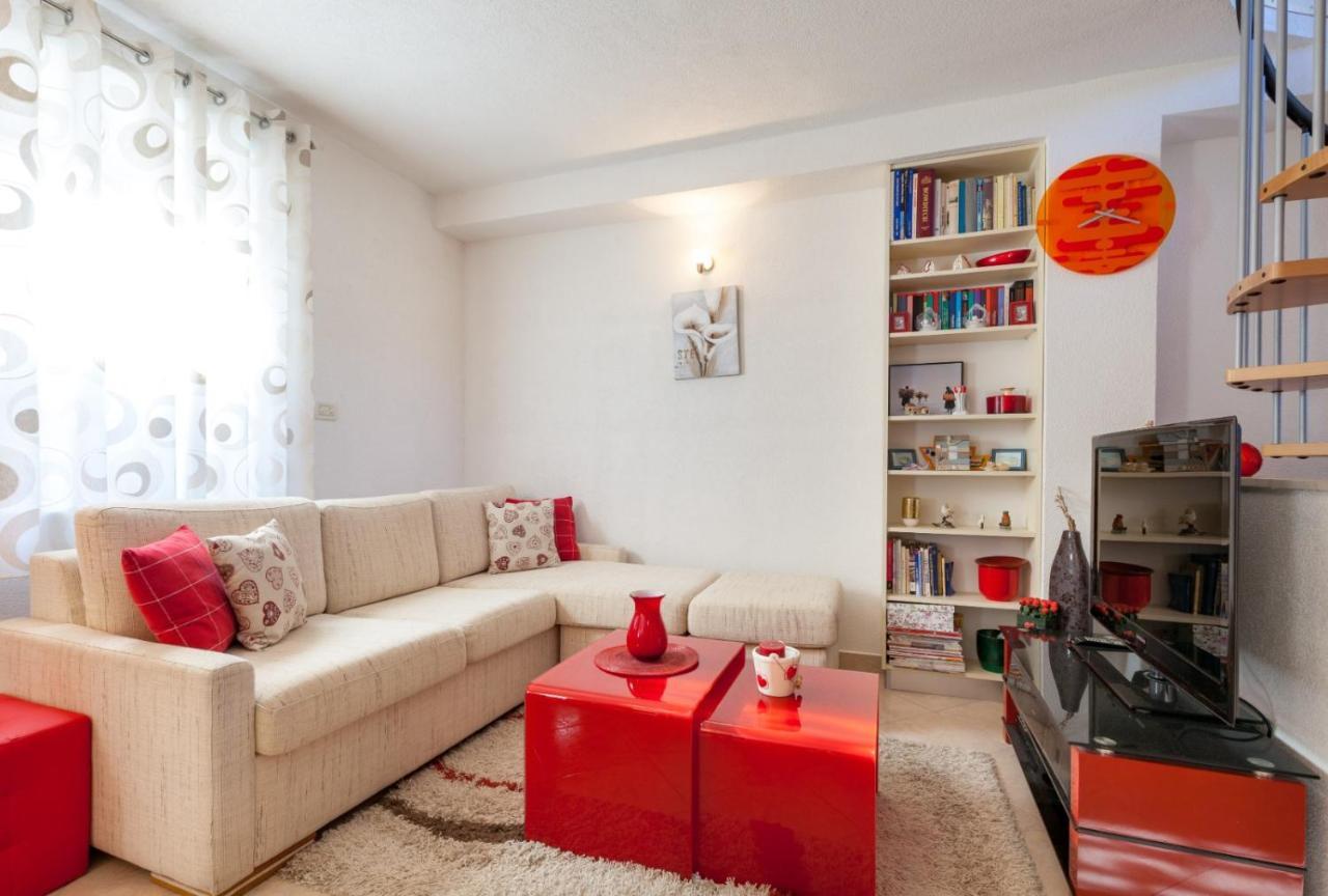 Ferienwohnung Apartman Dijana Trogir Exterior foto